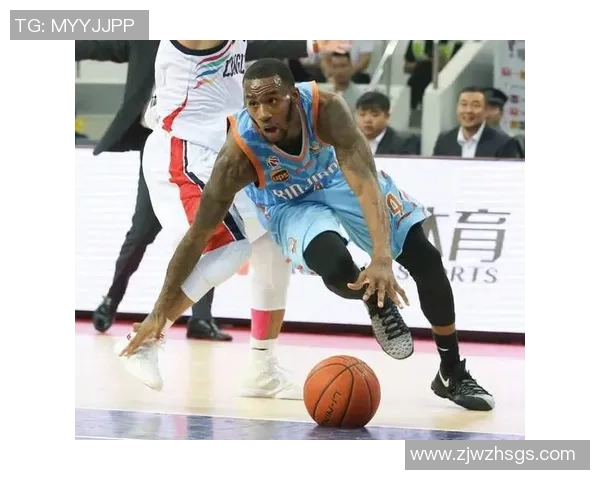 新疆广汇与广东篮球对决直播精彩瞬间全程回顾与分析